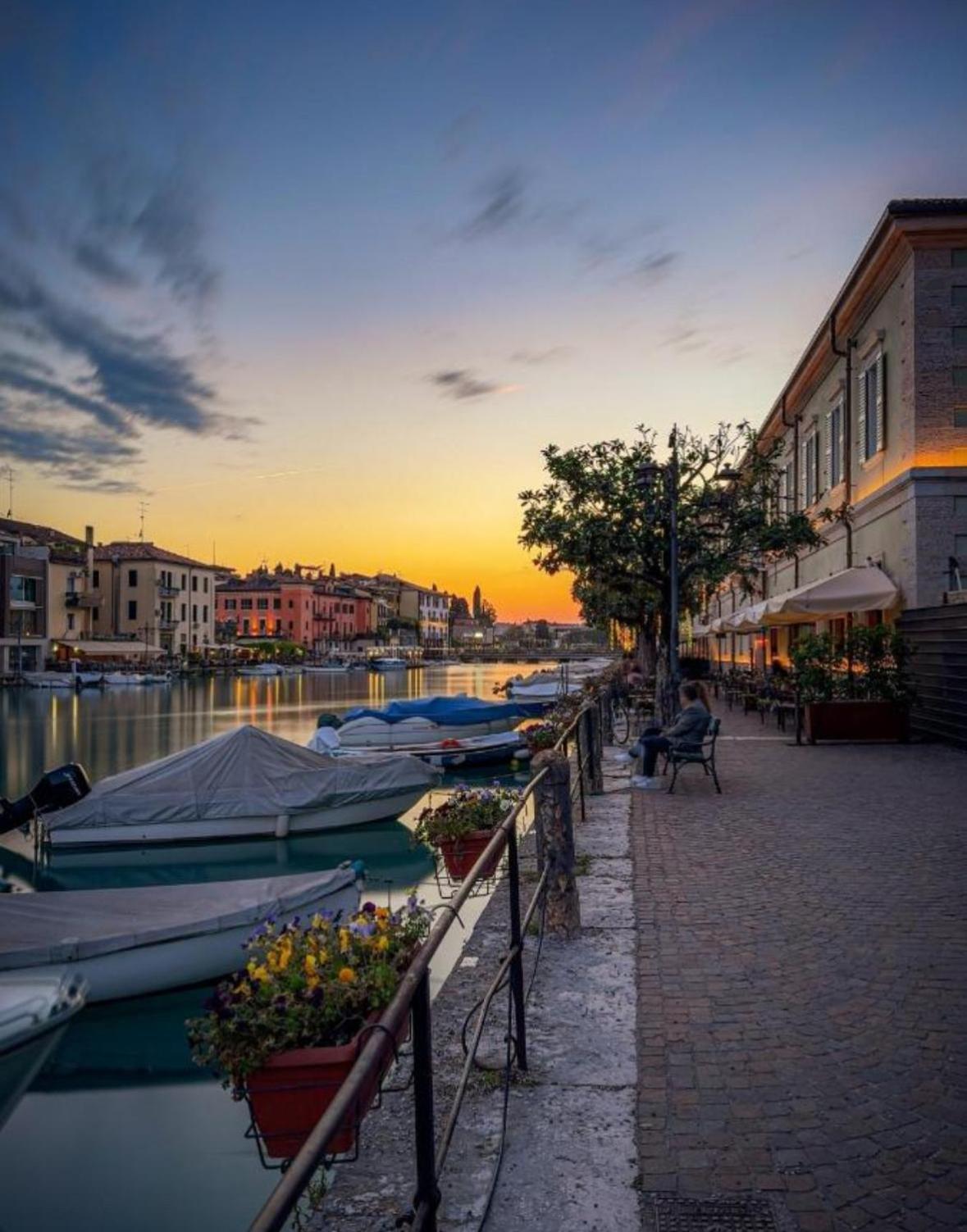 Garda Relais Luna Blu Peschiera del Garda Exterior foto